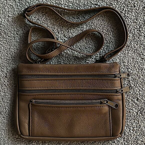 Faux Leather Crossbody! - Picture 3 of 9